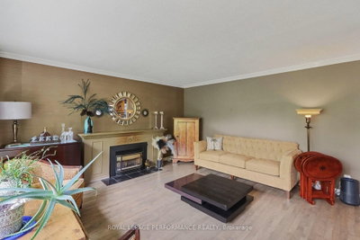 1147 Parkway Drive • Ottawa, ON photo 4