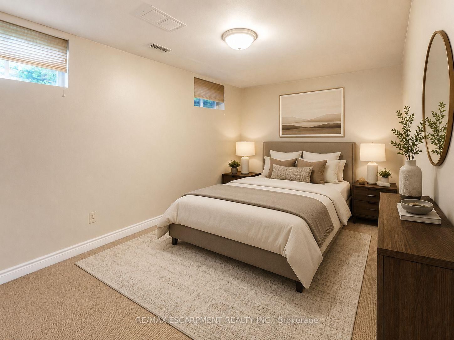 33 Maryvale Avenue • Hamilton, ON photo 25