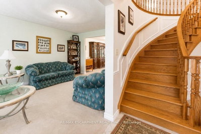 33 Maryvale Avenue • Hamilton, ON photo 5