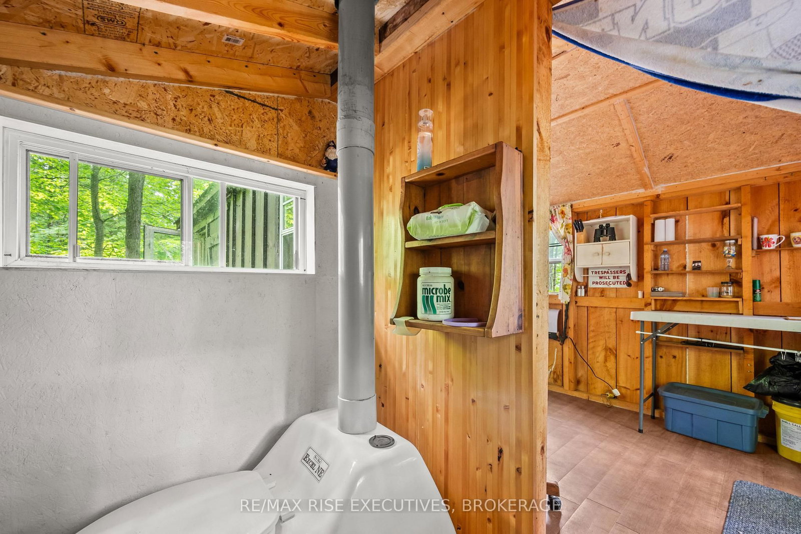 2120 Charlie Green Road • Perth Road, ON photo 12