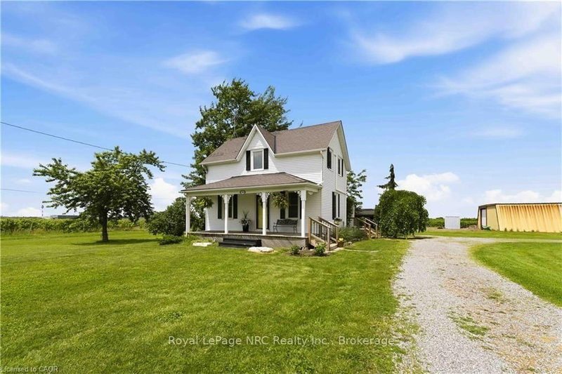 594 Niagara Stone Rd photo 2