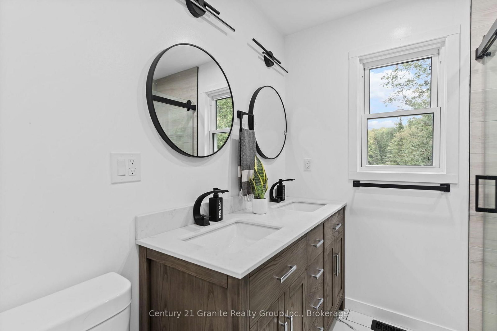 1452 Blairhampton Road • Minden Hills, ON photo 22