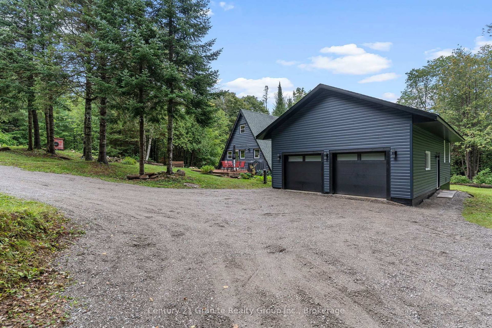 1452 Blairhampton Road • Minden Hills, ON photo 5