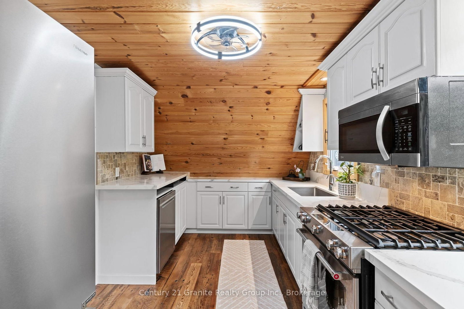 1452 Blairhampton Road • Minden Hills, ON photo 8