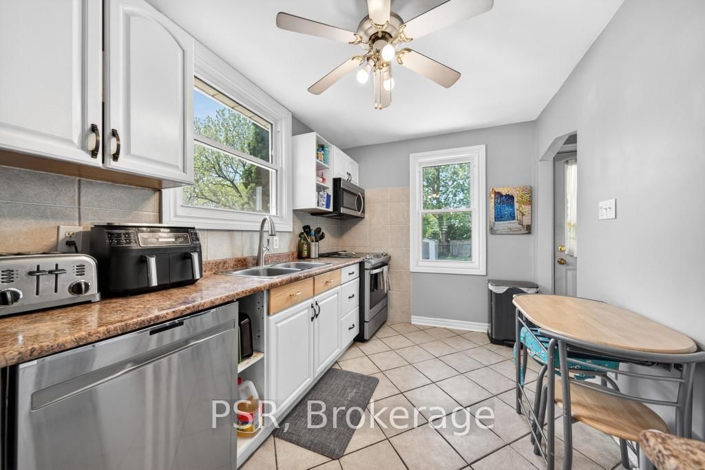 420 Upper Gage Avenue • Hamilton, ON photo 14