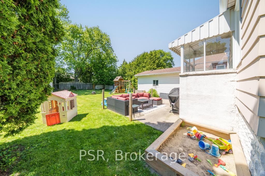 420 Upper Gage Avenue • Hamilton, ON photo 32