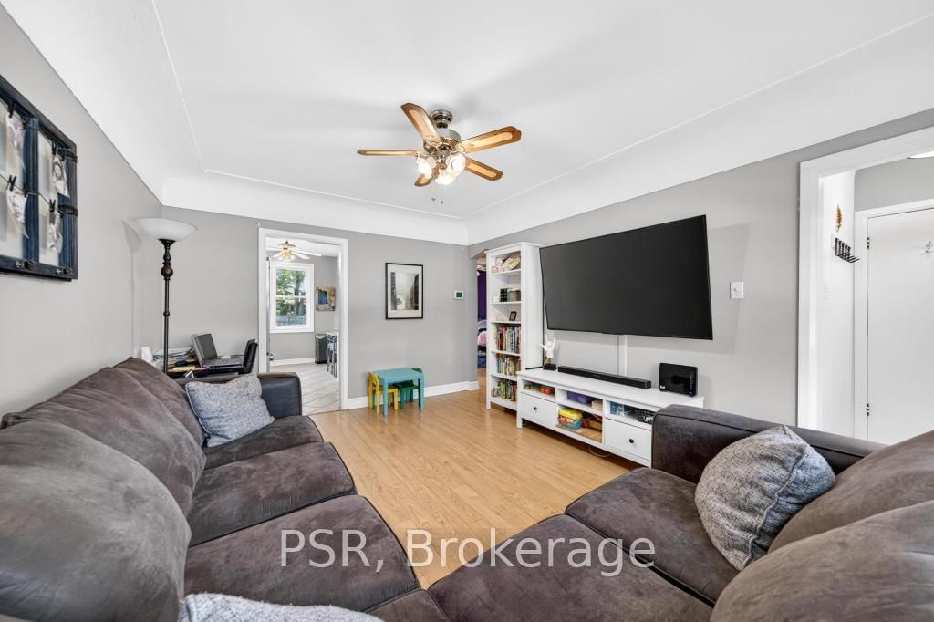 420 Upper Gage Avenue • Hamilton, ON photo 6