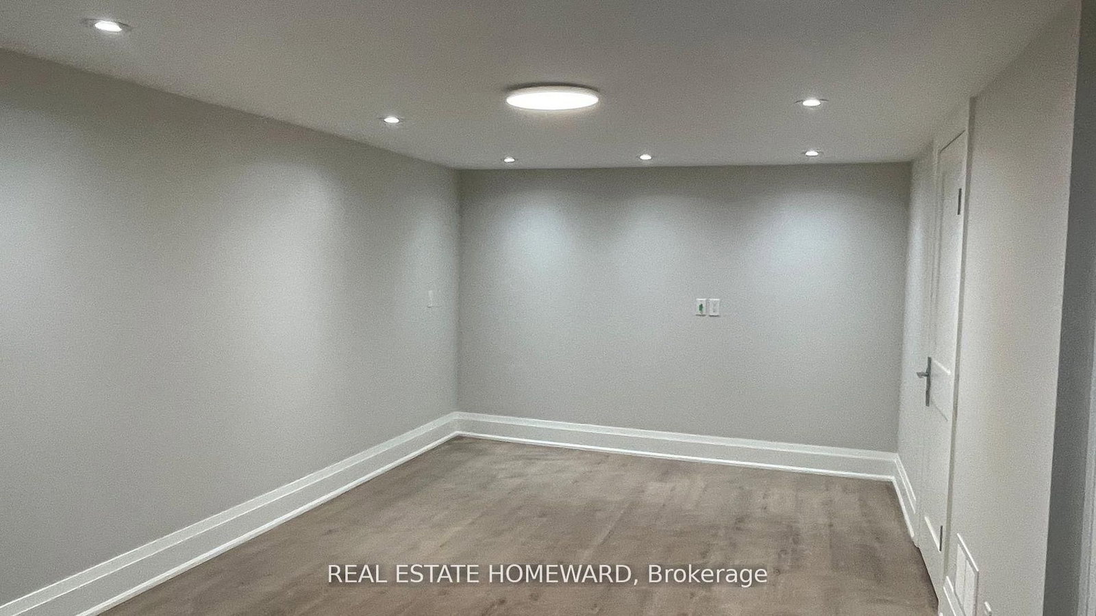 33 Strathcona Drive • St. Catharines, ON photo 21