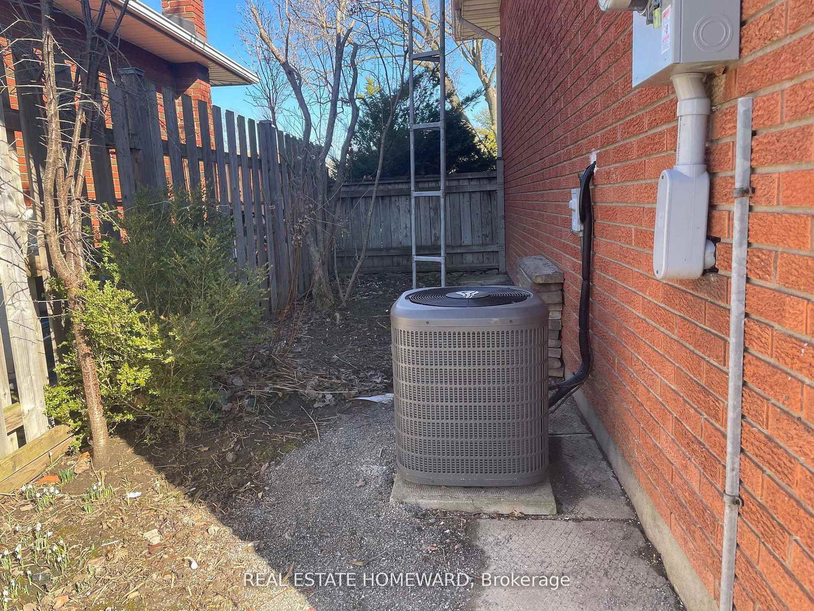 33 Strathcona Drive • St. Catharines, ON photo 31