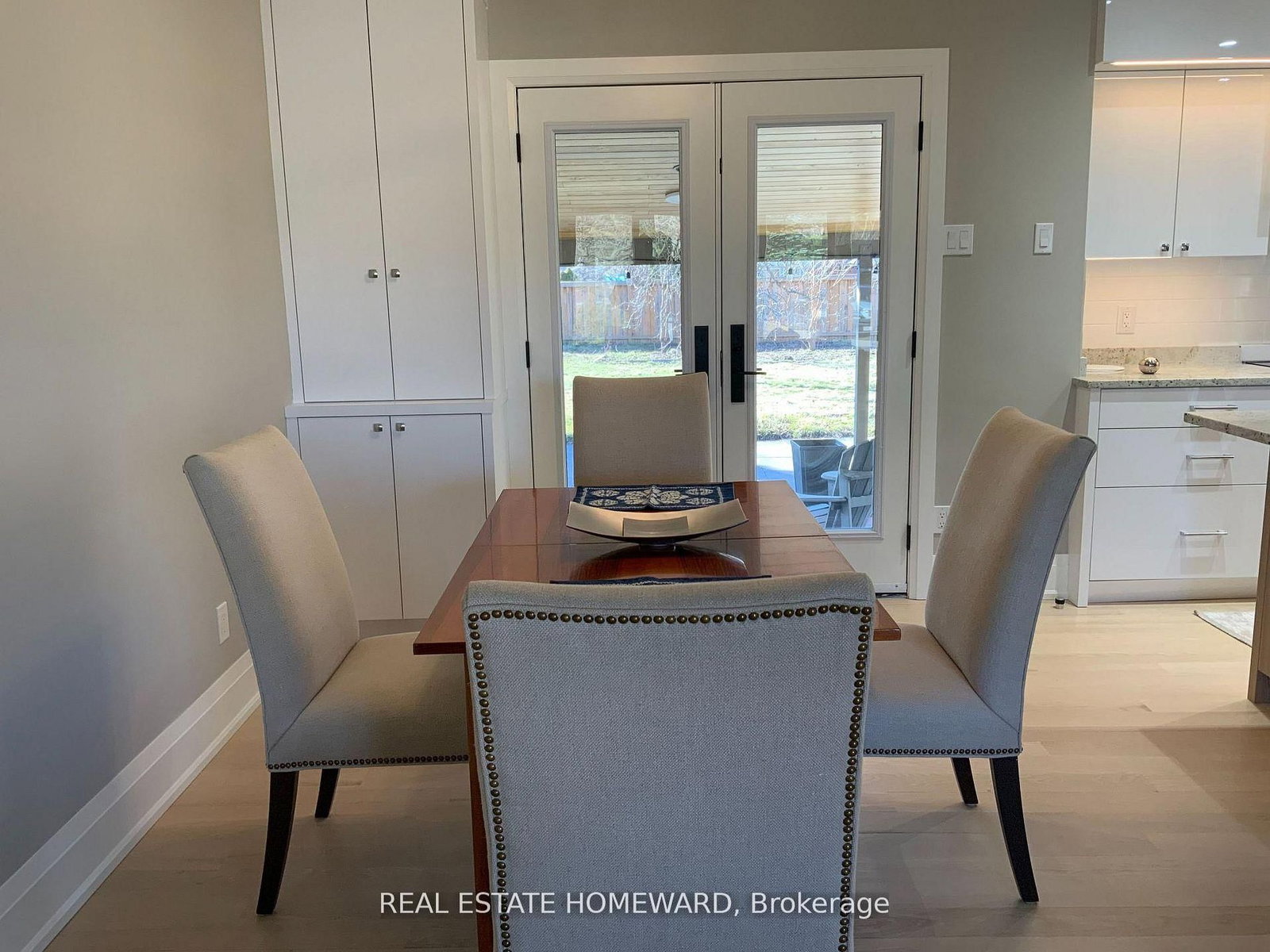 33 Strathcona Drive • St. Catharines, ON photo 9