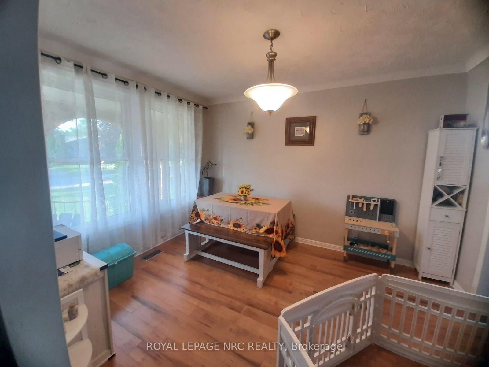 7345 Mountjoy Court • Niagara Falls, ON photo 9