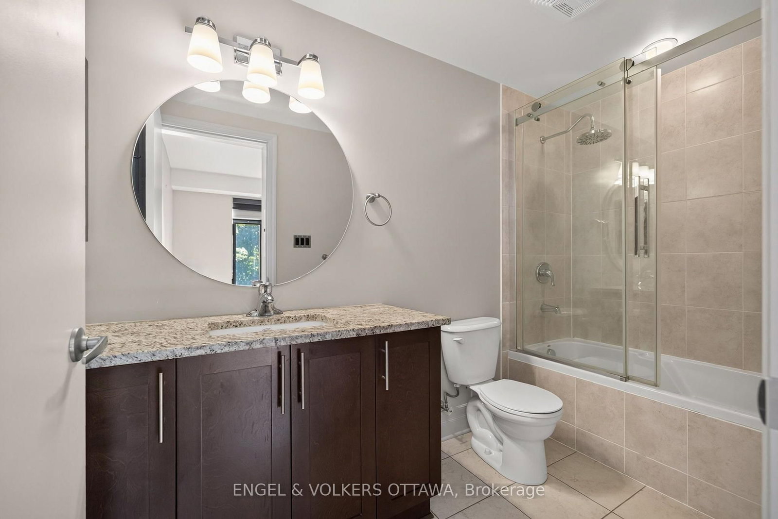 808 Bronson Avenue • #209 • Ottawa, ON photo 17