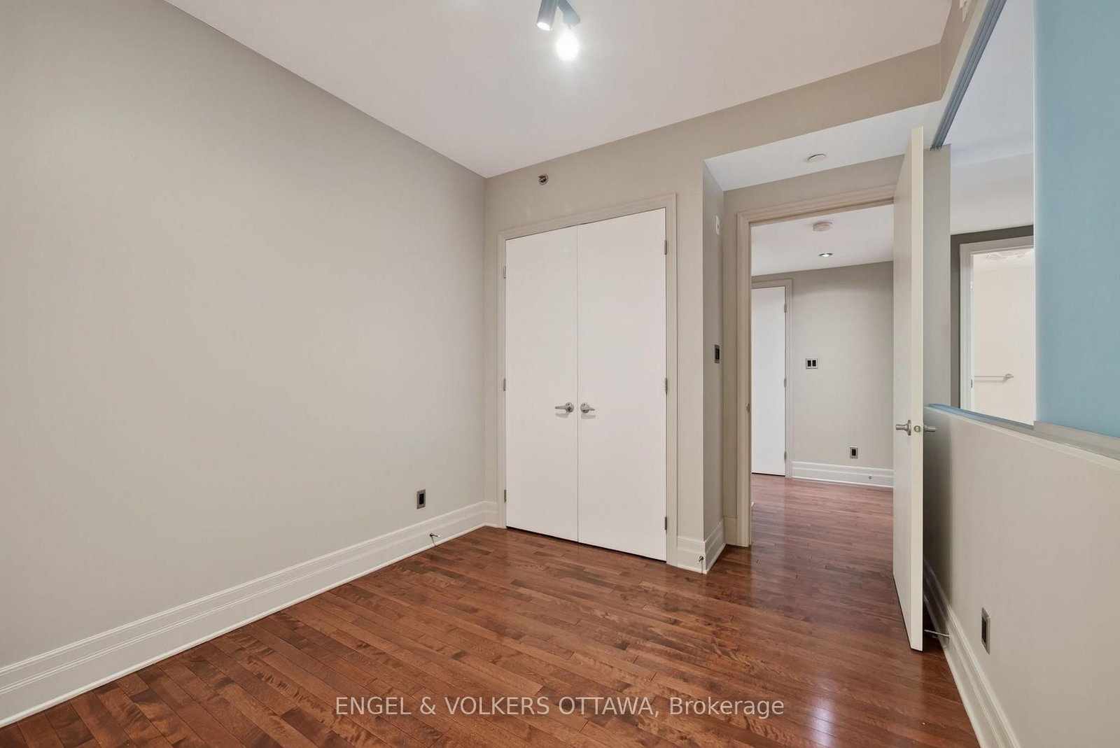 808 Bronson Avenue • #209 • Ottawa, ON photo 20