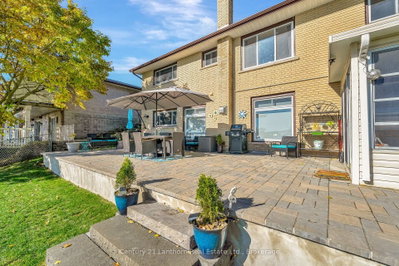 212 Main Street • Deseronto, ON photo 3