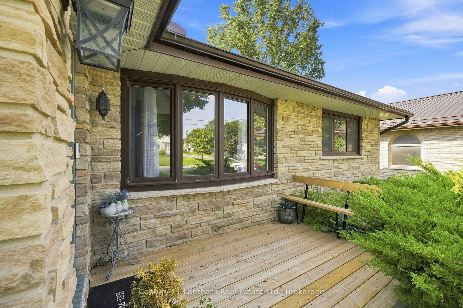 212 Main Street • Deseronto, ON photo 8