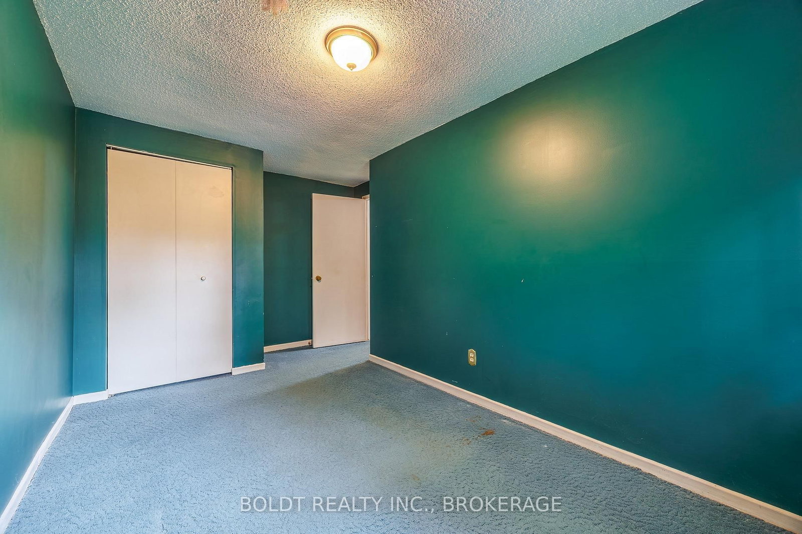 50 Silvan Drive • Welland, ON photo 12