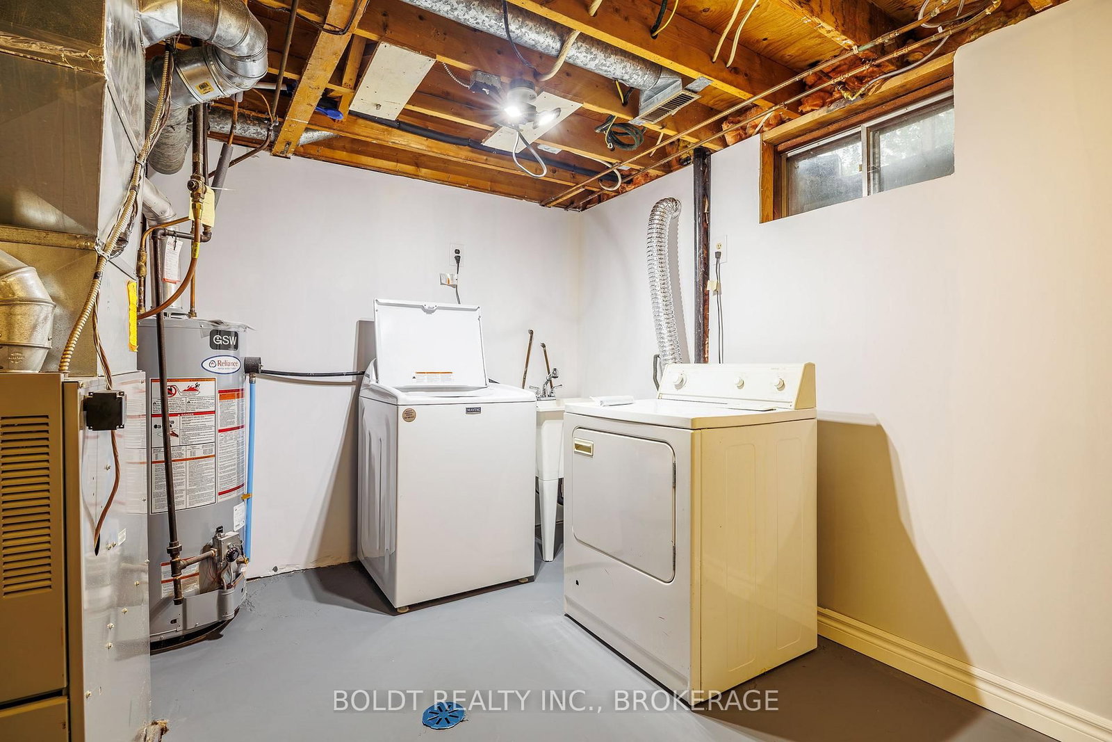50 Silvan Drive • Welland, ON photo 17