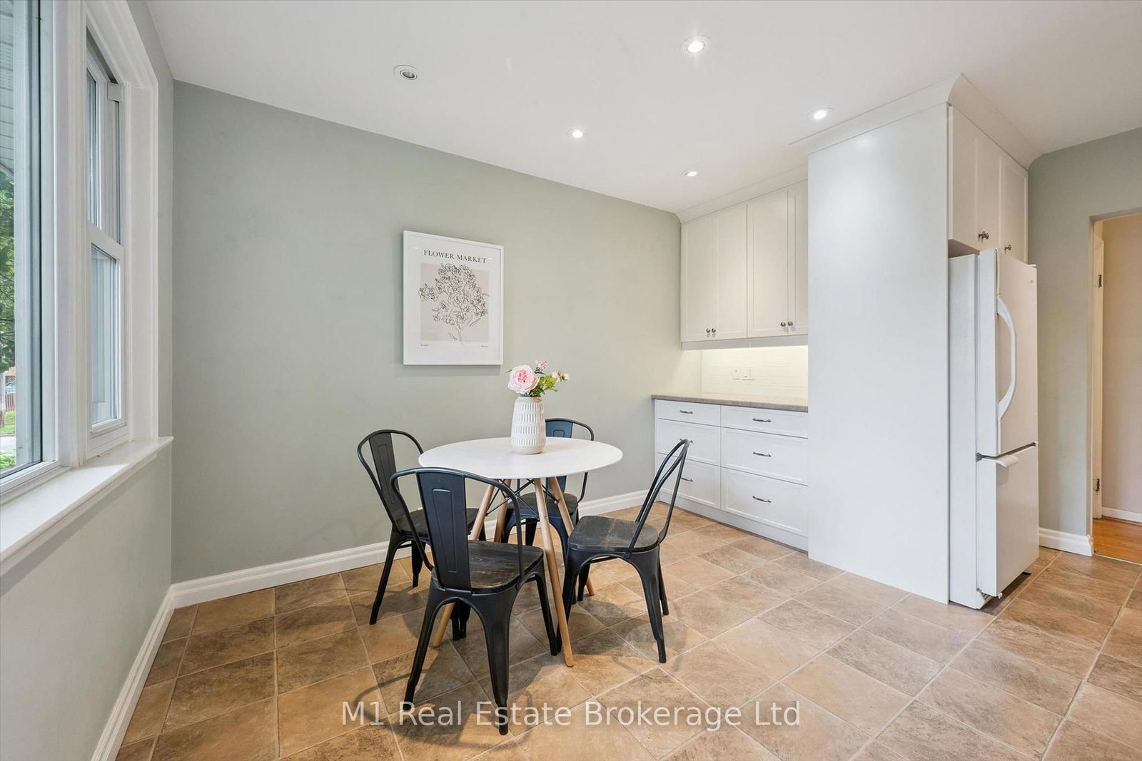 9 Cedar Street • Guelph, ON photo 17
