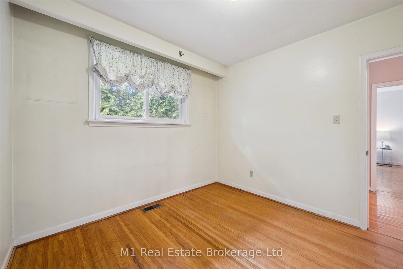 9 Cedar Street • Guelph, ON photo 23