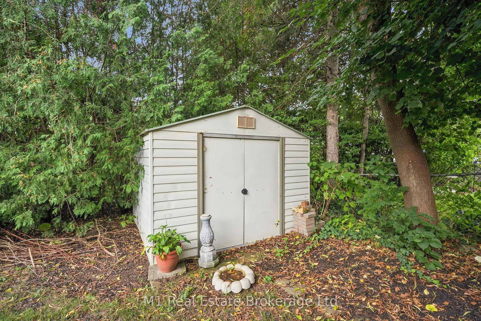 9 Cedar Street • Guelph, ON photo 40