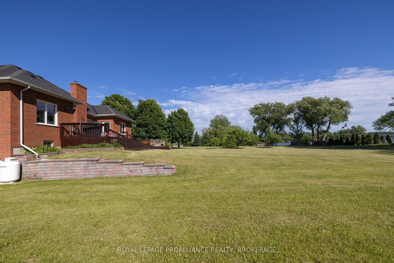 116 Schenk Street • Bath, ON photo 41