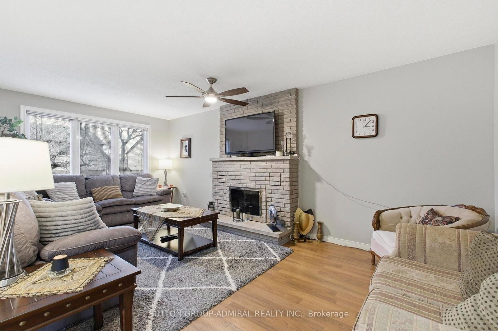 47 Sandy Drive • Hamilton, ON photo 12