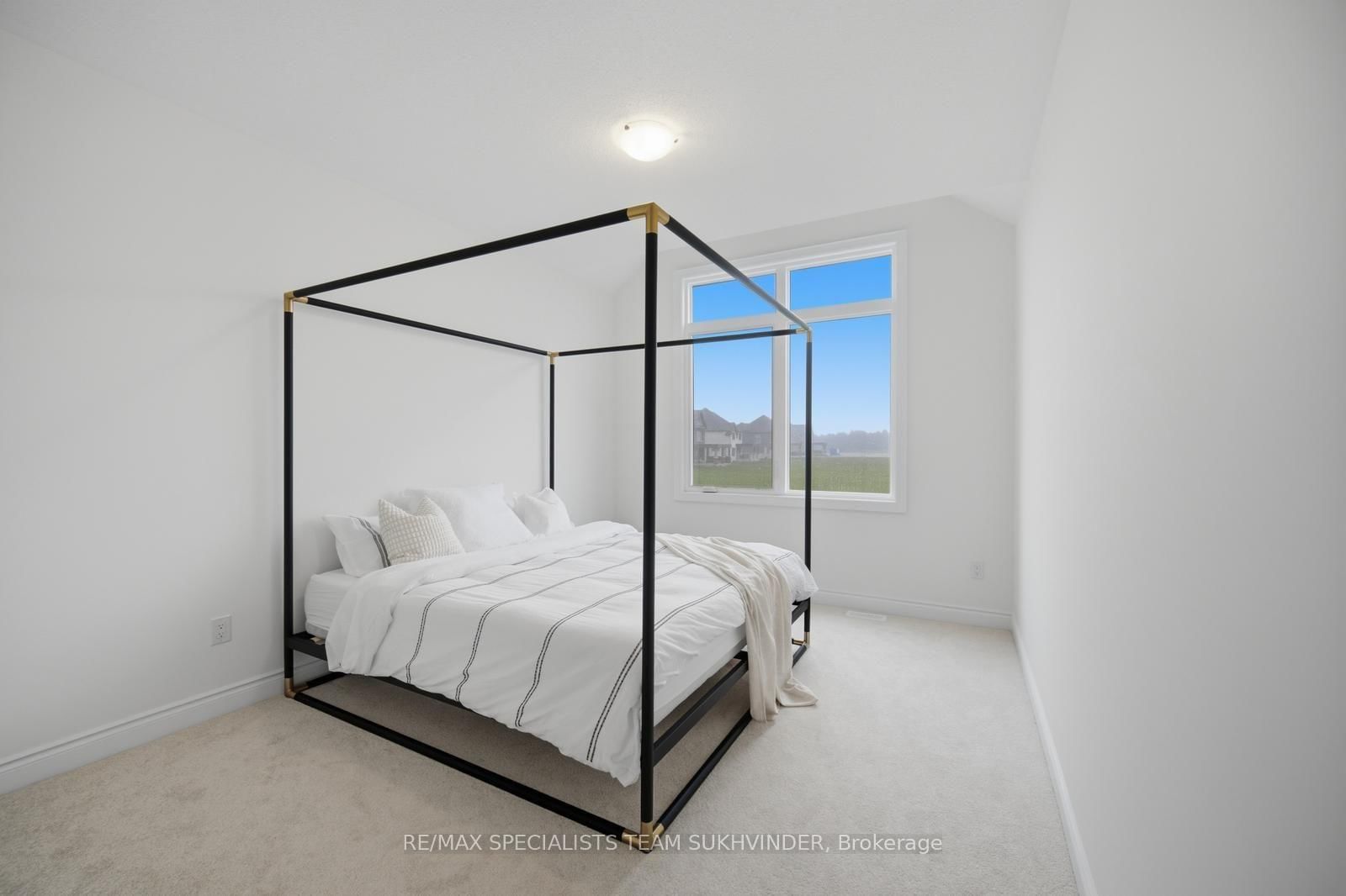 22 Ewing Way • Amaranth, ON photo 40