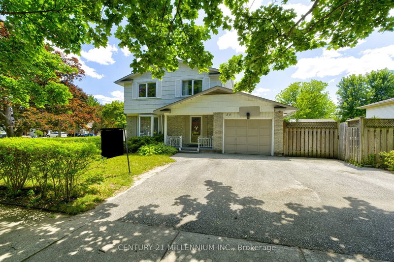 59 Lewis Crescent