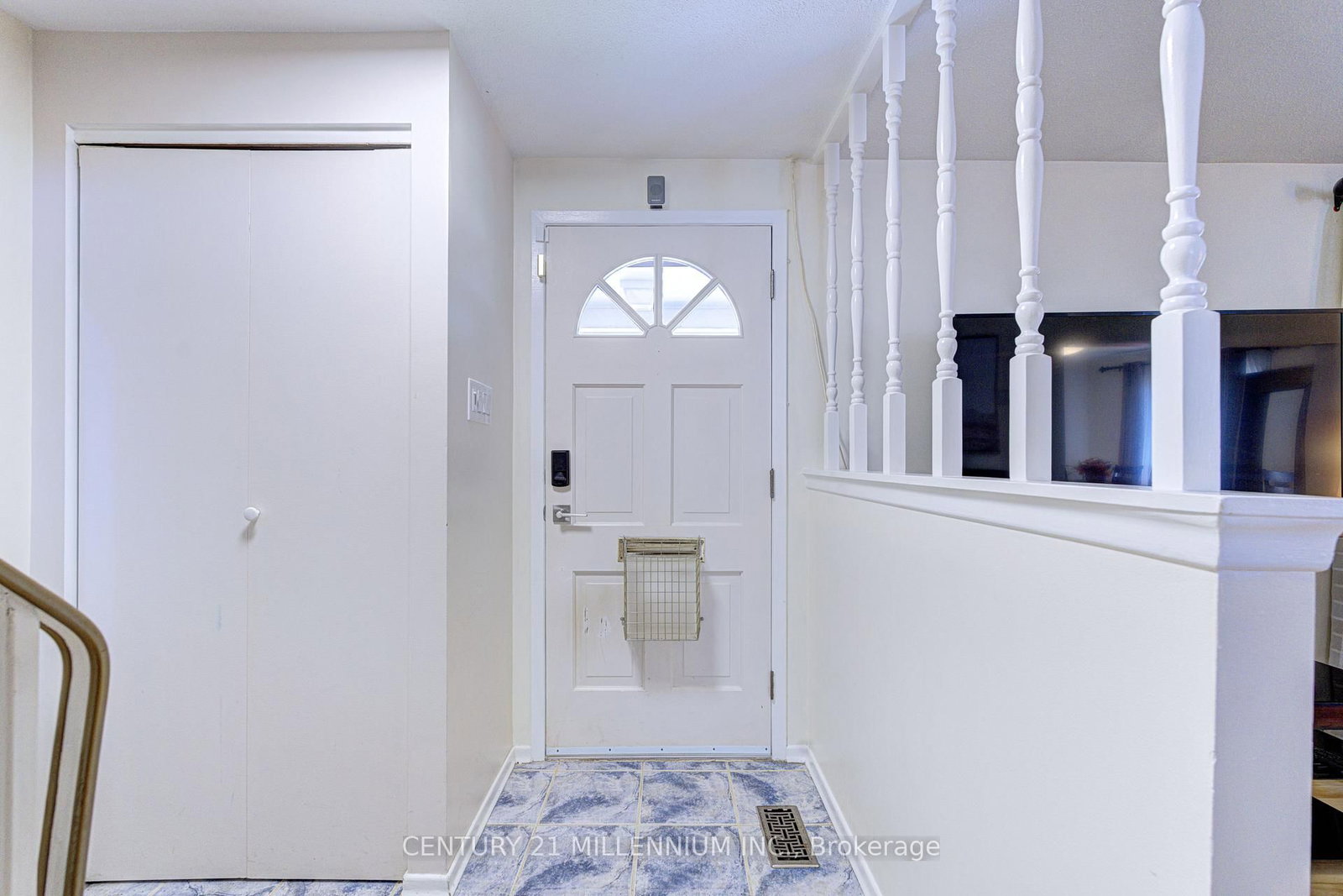 59 Lewis Crescent • Kitchener, ON photo 4