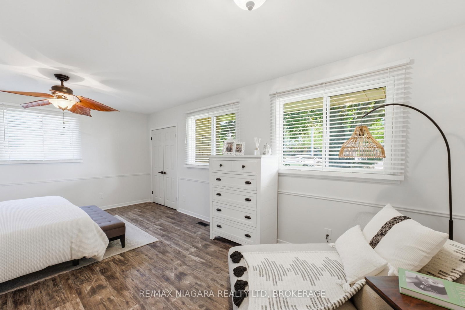 1042 Lakeshore Road W • St. Catharines, ON photo 17