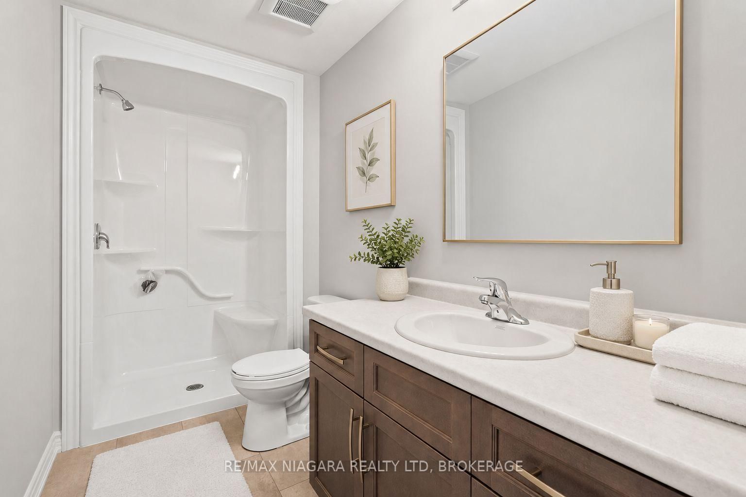 218 Wellandvale Road • Welland, ON photo 23
