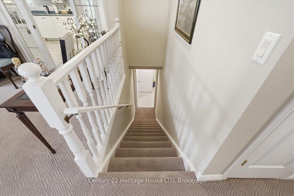 17 Oakridge Boulevard • Pelham, ON photo 29