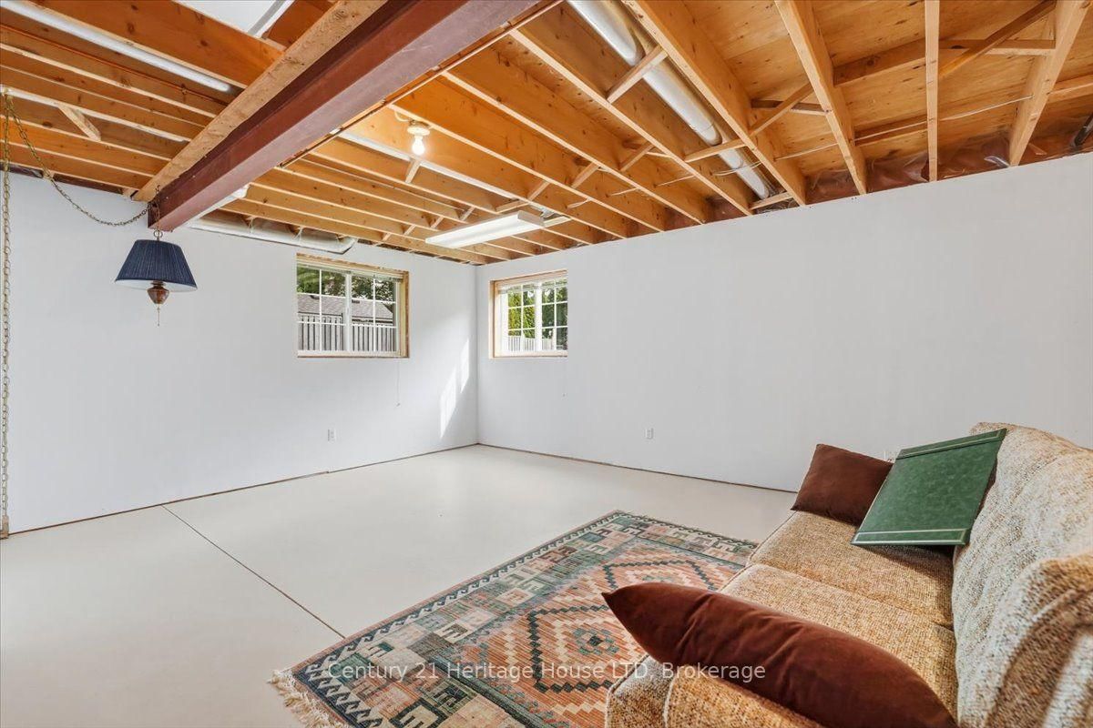 17 Oakridge Boulevard • Pelham, ON photo 31