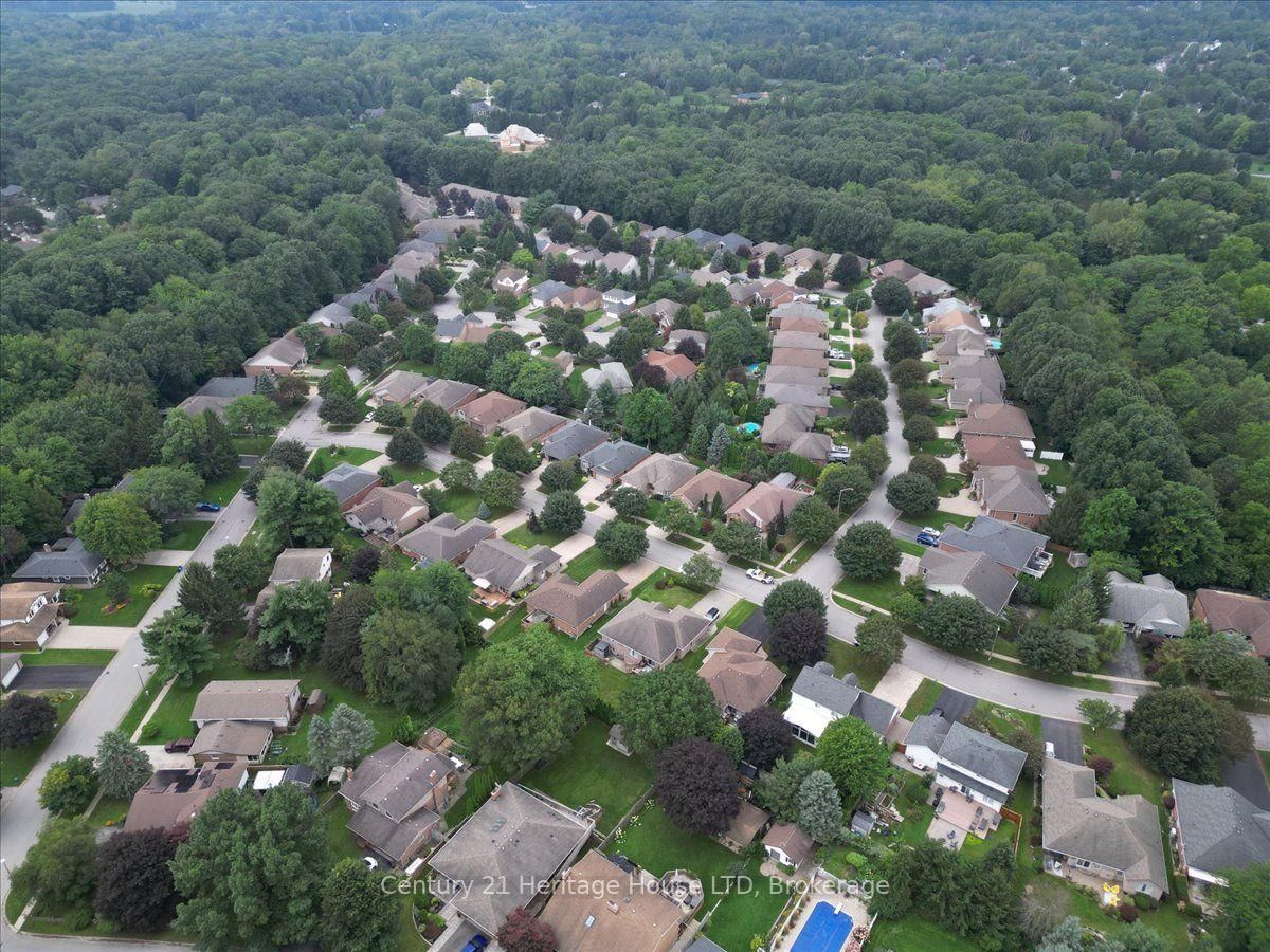 17 Oakridge Boulevard • Pelham, ON photo 50