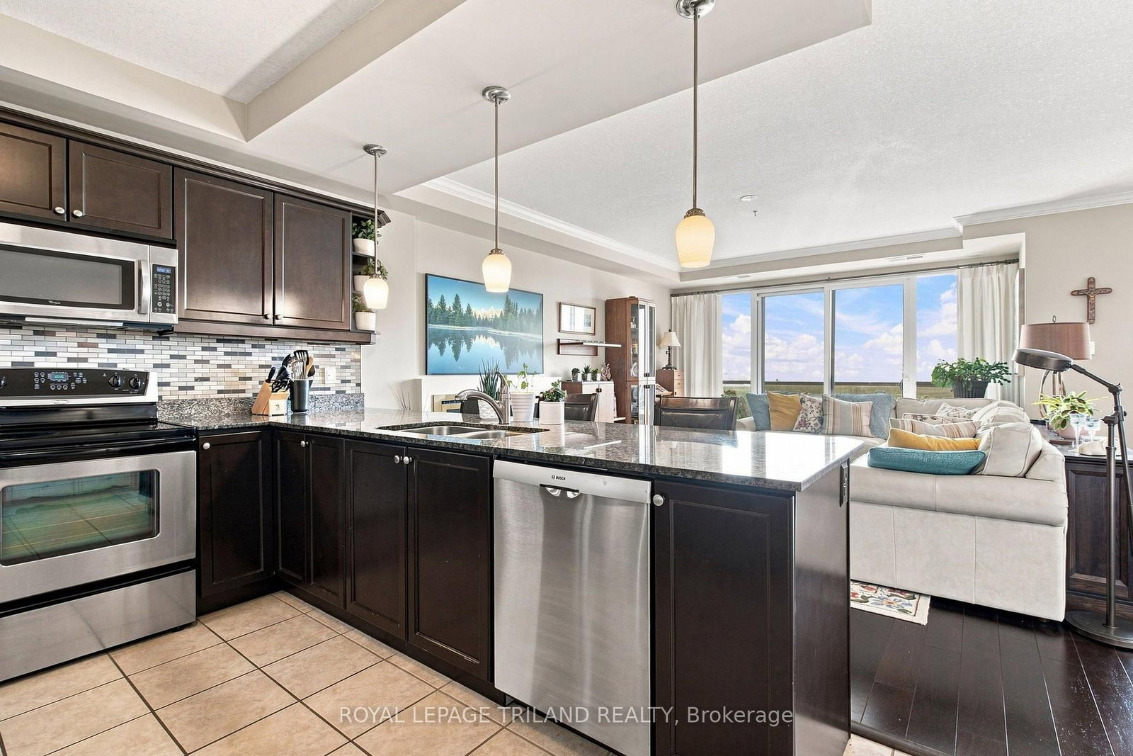 1030 Coronation Drive • #1408 • London North, ON photo 6