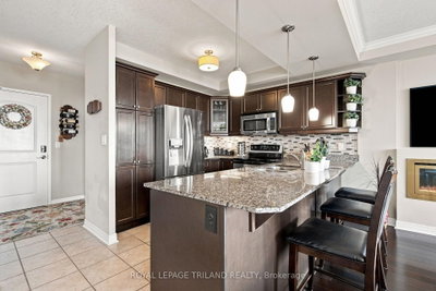 1030 Coronation Drive • #1408 • London North, ON photo 9
