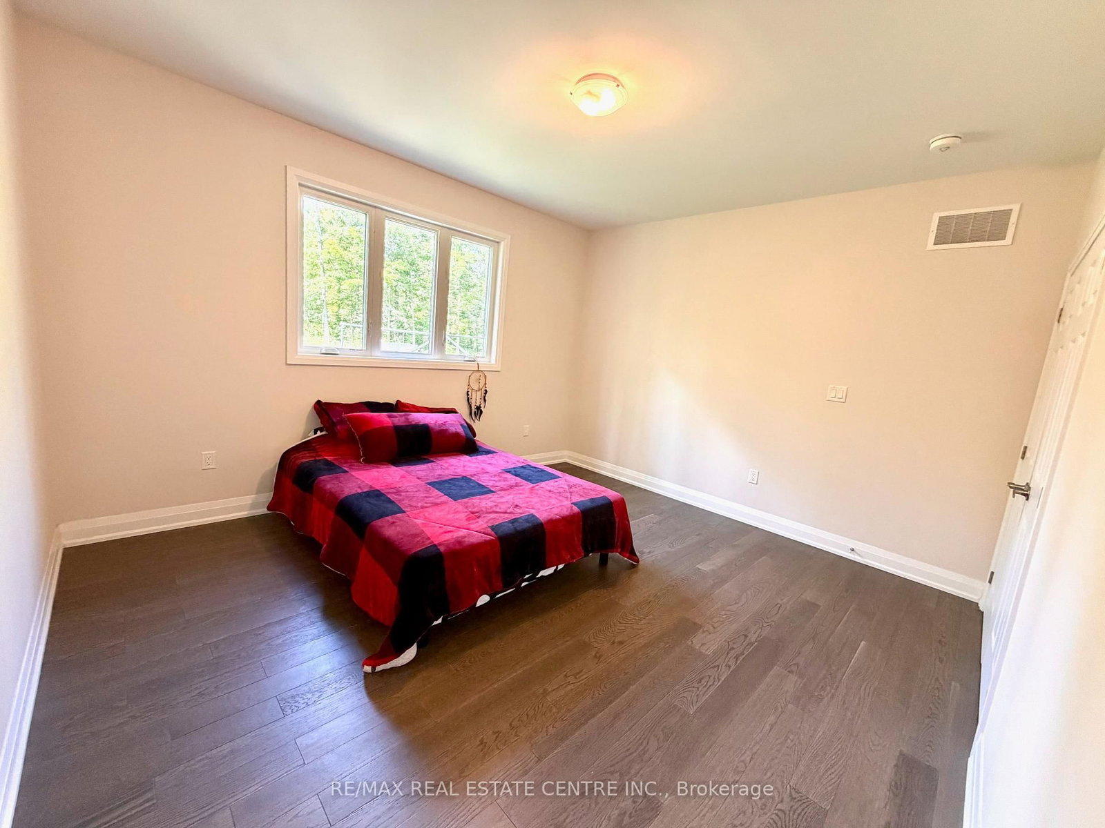2745 County Road 48 • Kawartha Lakes, ON photo 12