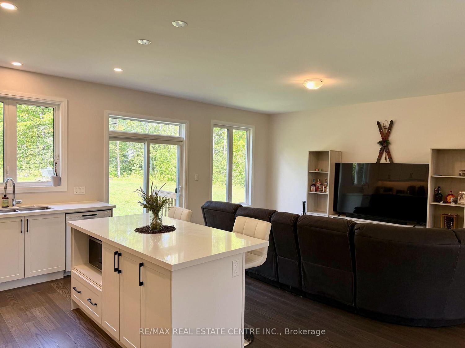 2745 County Road 48 • Kawartha Lakes, ON photo 9