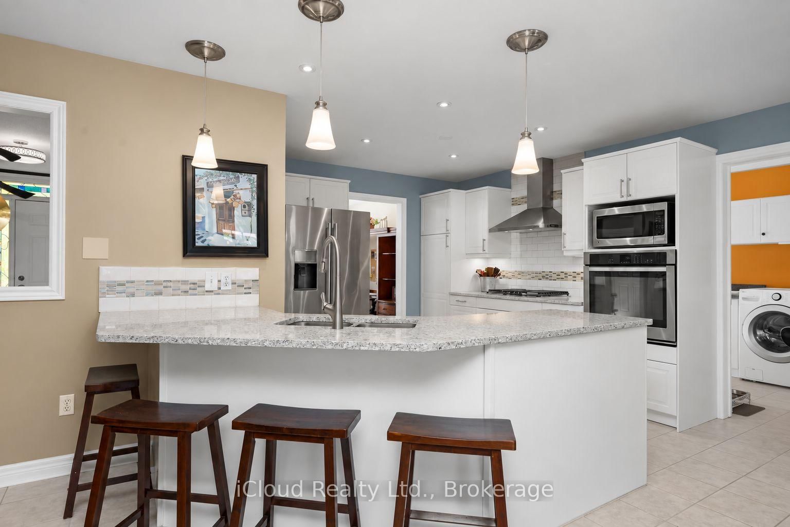 24 Mccullogh Drive • Erin, ON photo 12