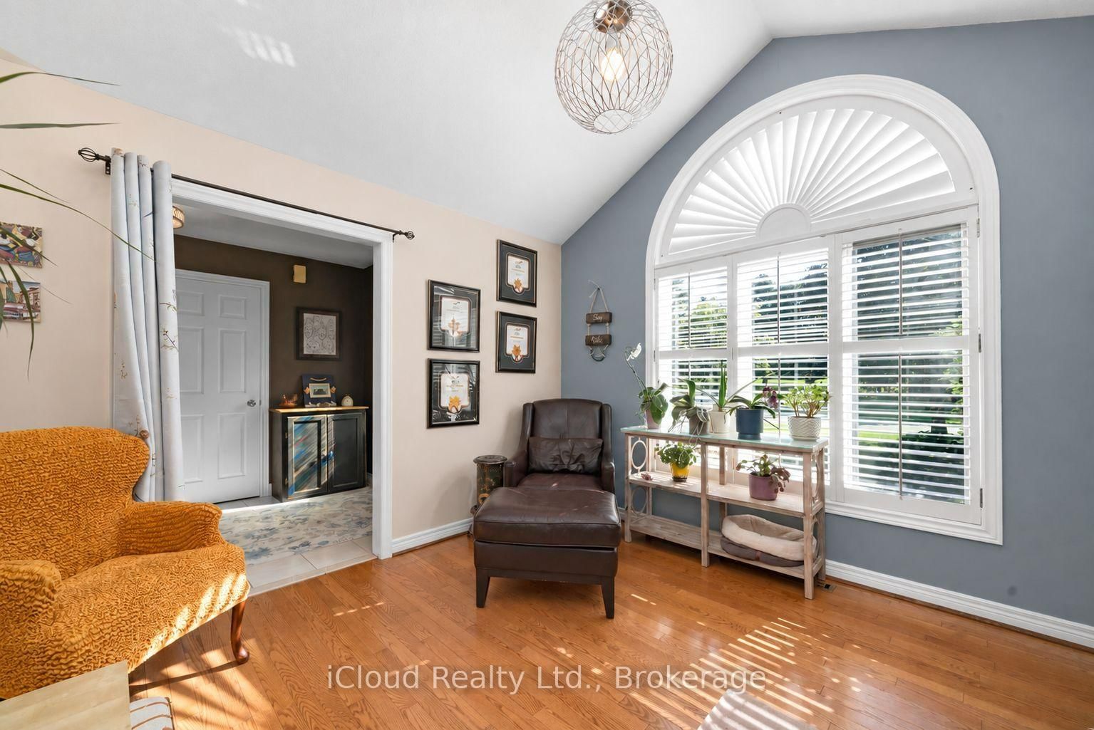 24 Mccullogh Drive • Erin, ON photo 18