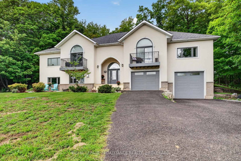 27 Collins Drive
