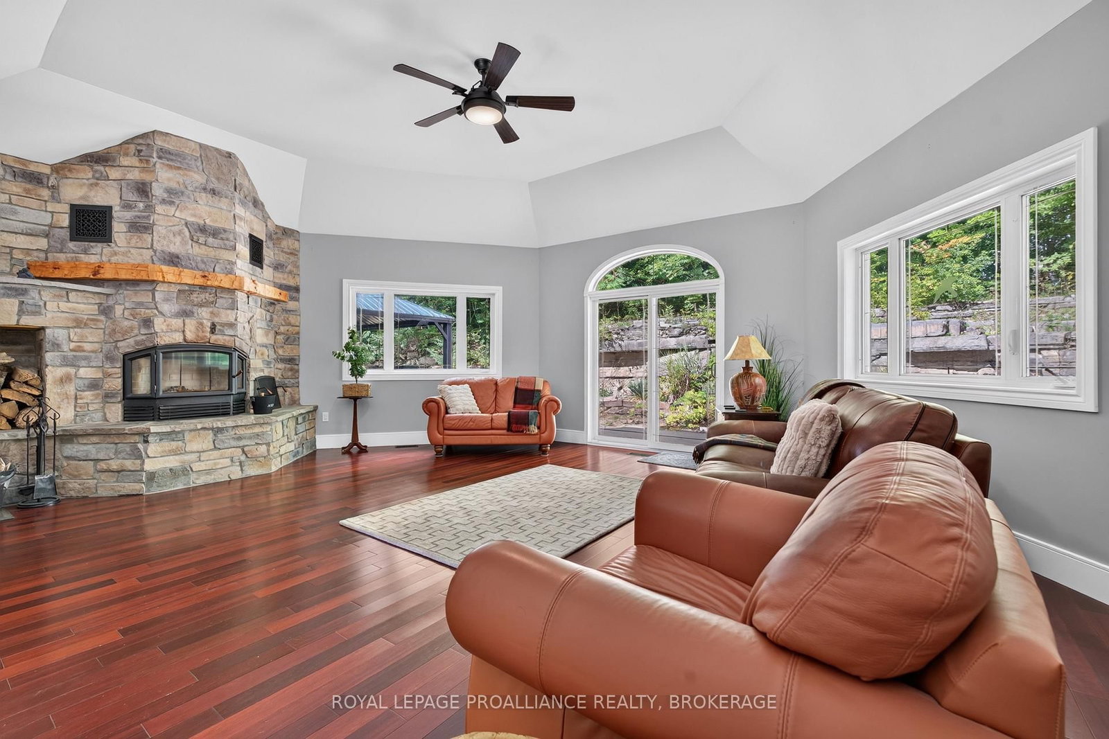 27 Collins Drive • Inverary, ON photo 6