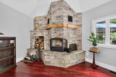 27 Collins Drive • Inverary, ON photo 8