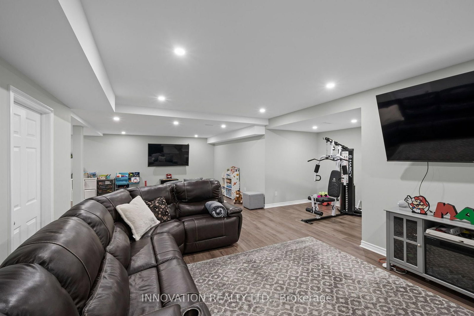 11 Bracewood Way • Ottawa, ON photo 32