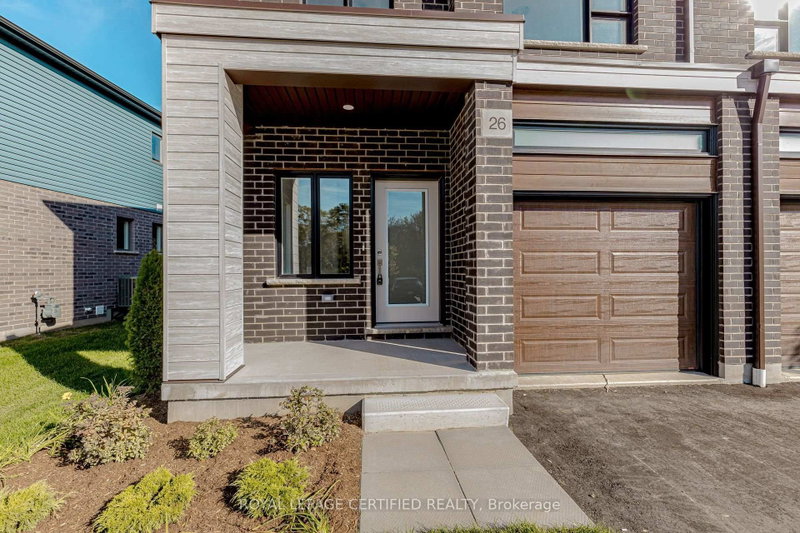 26 Oak Forest Common Crescent