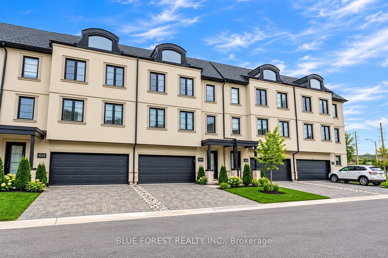 33 - 2525 Meadowlands Way
