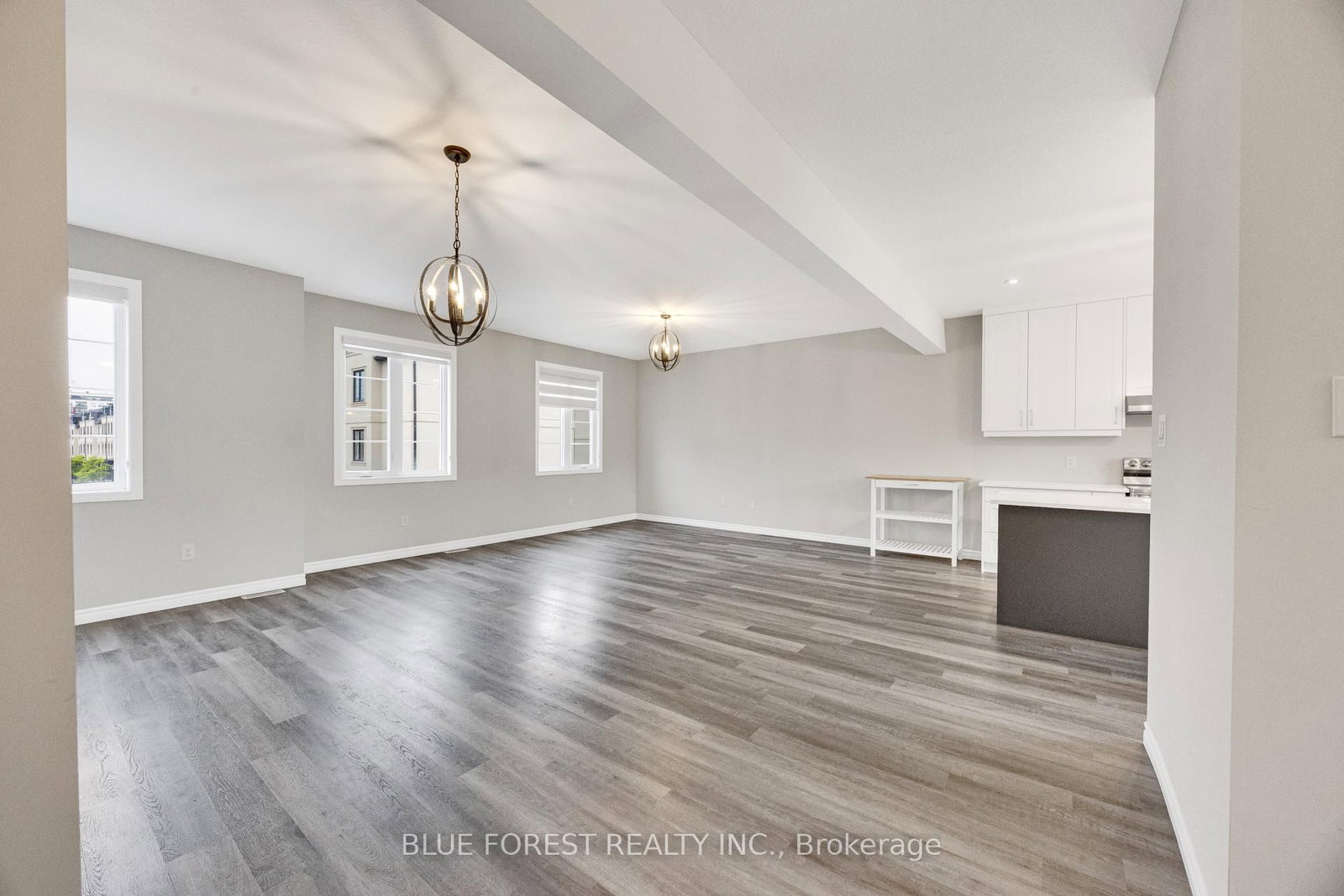 2525 Meadowlands Way • #33 • London North, ON photo 29