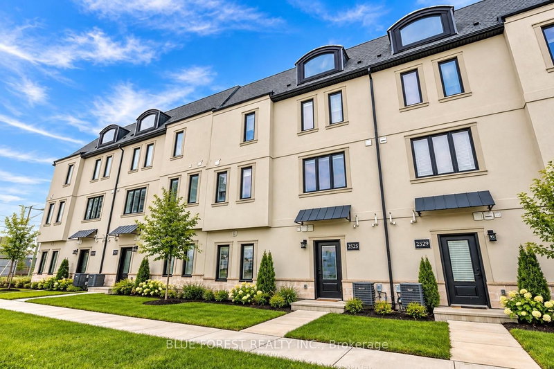 33 - 2525 Meadowlands Way