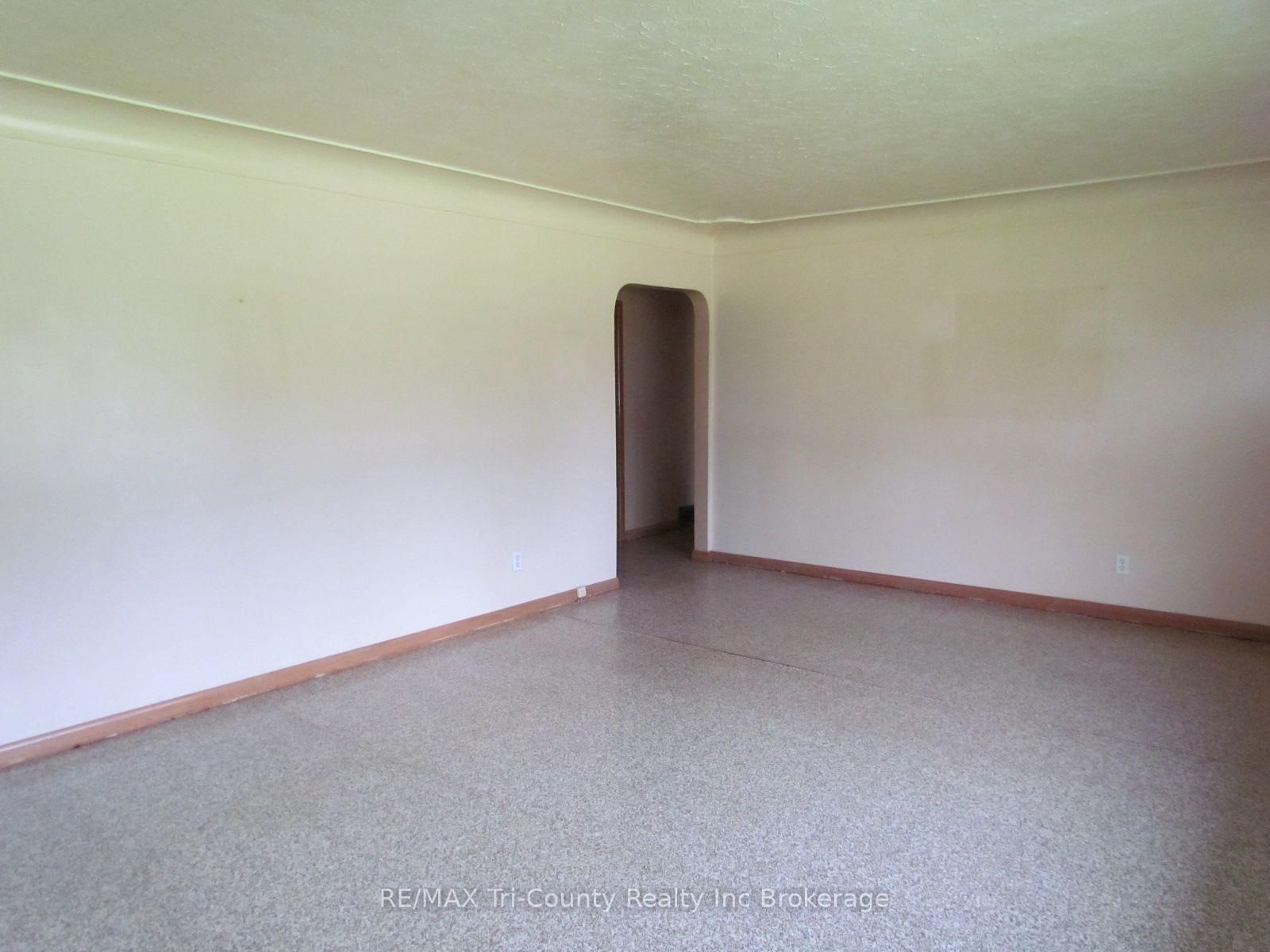 1246 3 Highway • Norfolk, ON photo 8