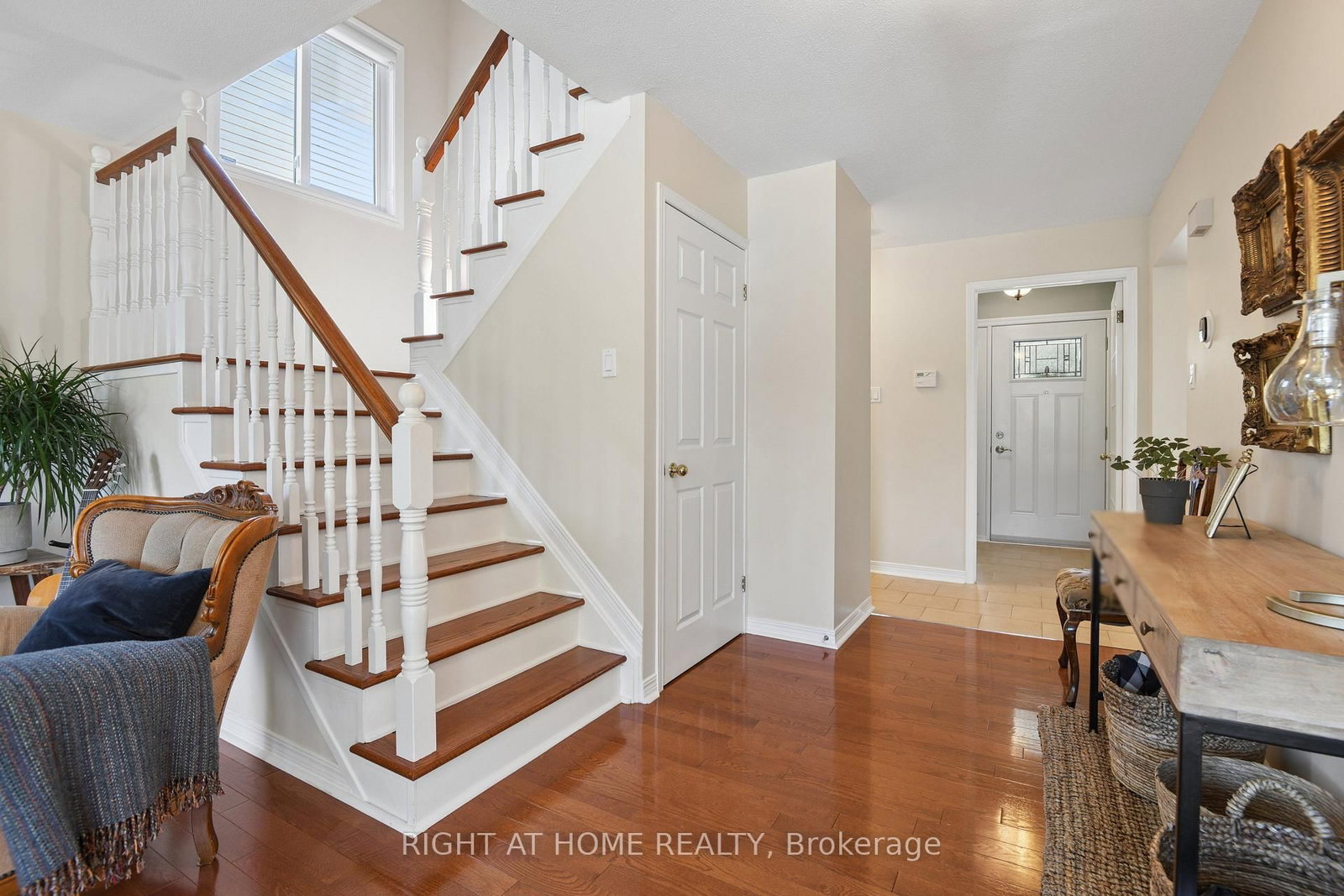 1777 Tache Way • Ottawa, ON photo 6